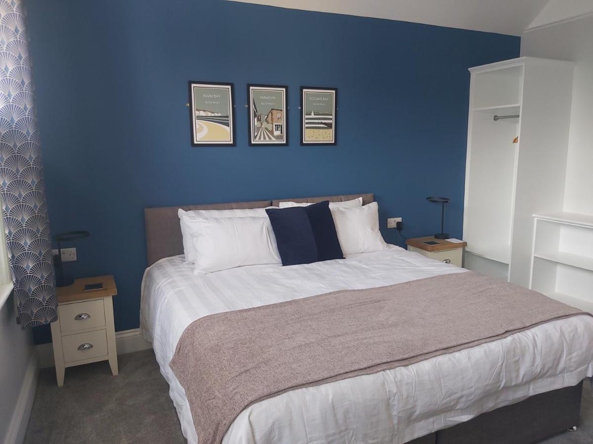Bed and Breakfast Bay House à Totland Extérieur photo